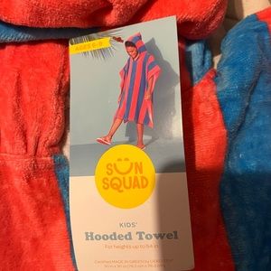 Kids hooded towel